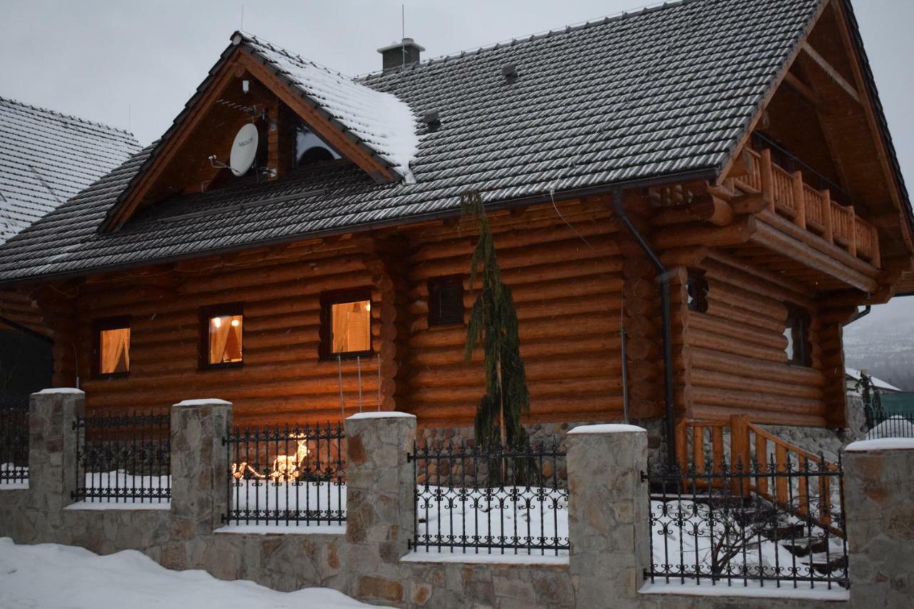 Zrubový dom - Moon Nová Lesná Nova Lesna Exterior foto